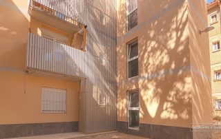 instalaciones de ascensores en comunidades de propietarios por el exterior